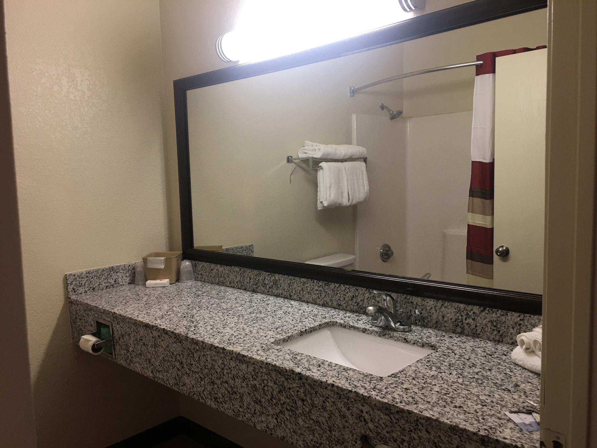 Red Roof Inn Fort Worth - Saginaw 외부 사진